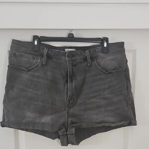 Madewell | Black Washed Denim Cutoff Shorts. 1.5 Hem, Size 16